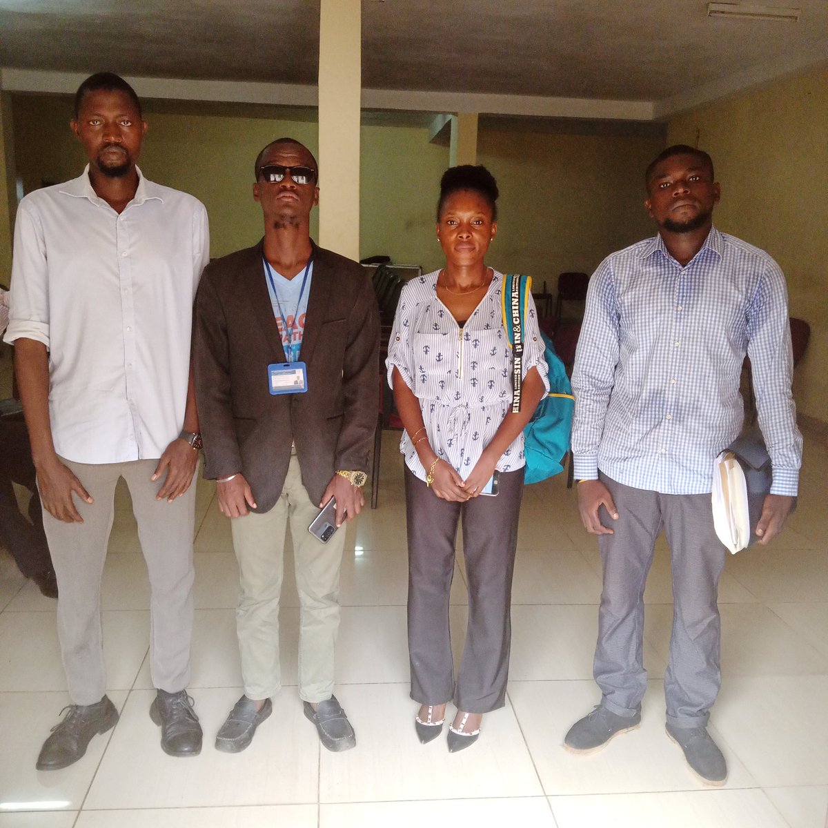 asilyasil's tweet photo. The #President @SadabieuQ, #DirectorofCommunication @emmanuel_moiwo of #YASIL& our #DG @junisak along with Representative of @abu_bkarim #MinistryofAgriculture having a #strategicmeeting ahead of
#GYS4SAF
#GYC4SAF
#SierraLeone
#SaloneTwitter https://t.co/NgbNpoUxNd