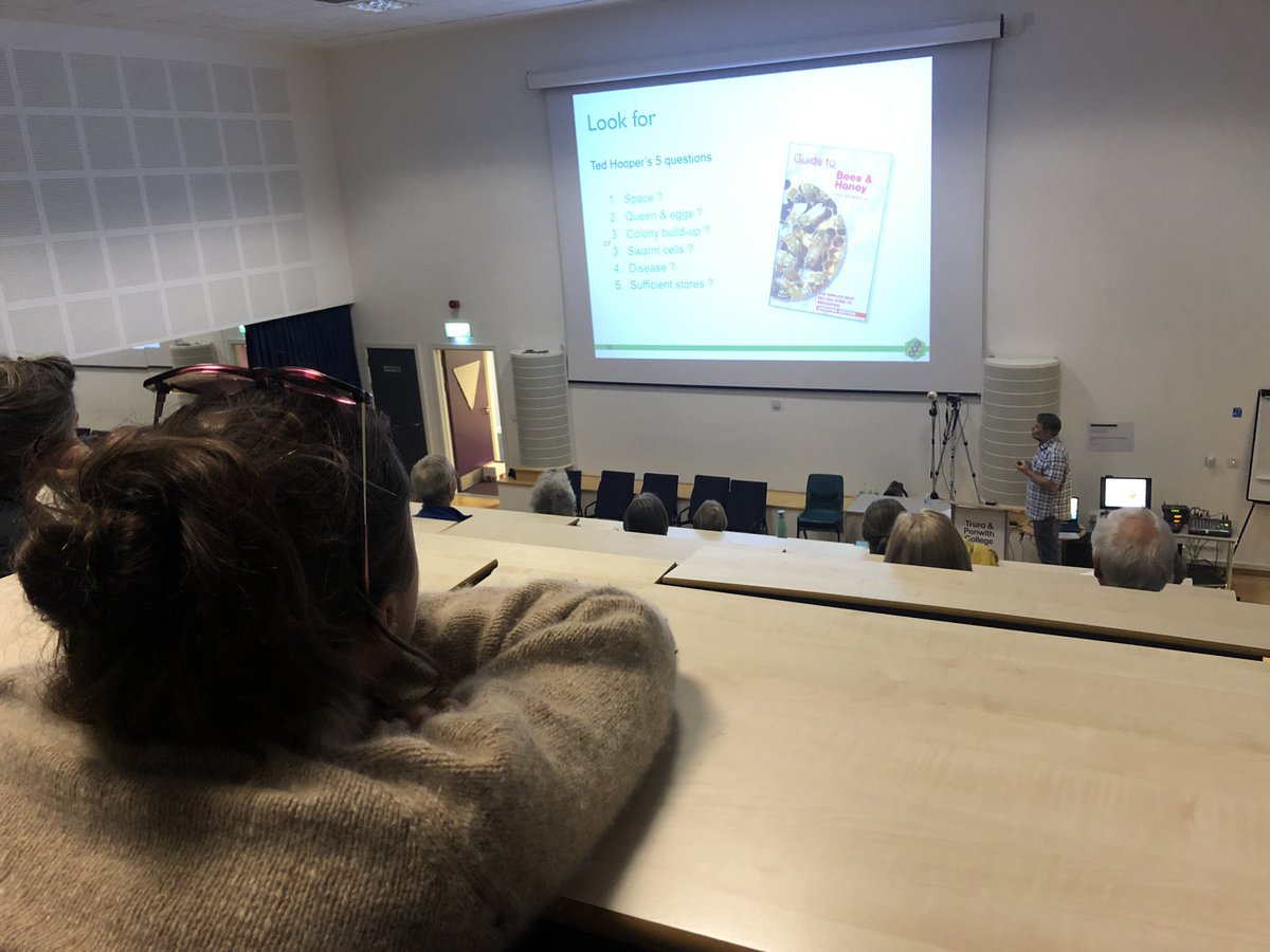 Northern Bee Books 🐝 tweet media