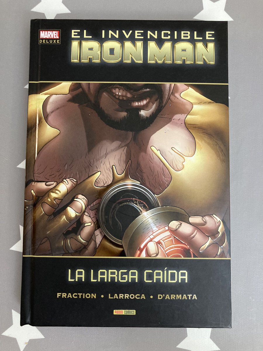 acastillomarcos's tweet photo. @TomosyGrapas Me han regalado esto por mi cumple ¿qué opináis? ¿Buena lectura? #ironman #LaLargaCaida #fraction #larroca #darmata https://t.co/KdPOKypIfi