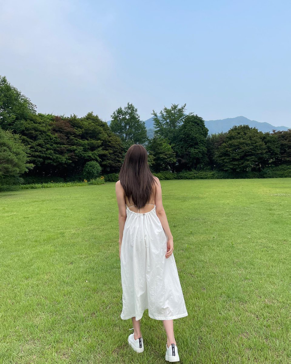 ivepics_'s tweet photo. yujin instagram update https://t.co/VZltpqHr3R