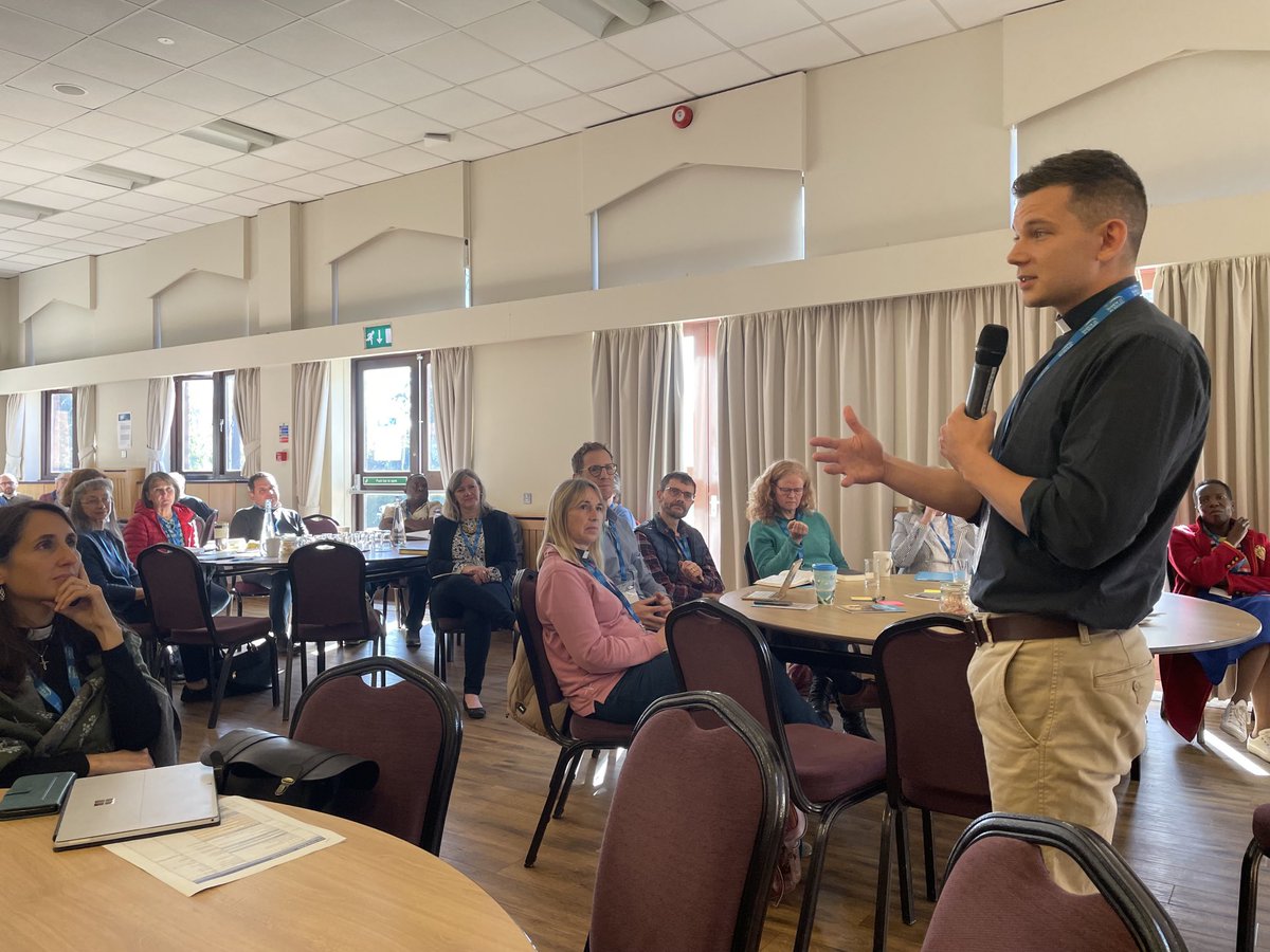 TimLomax's tweet image. ⁦@andycroft86⁩ reminding us of Jesus’ call to love one another.  ⁦@diostalbans⁩  #intodeepwater