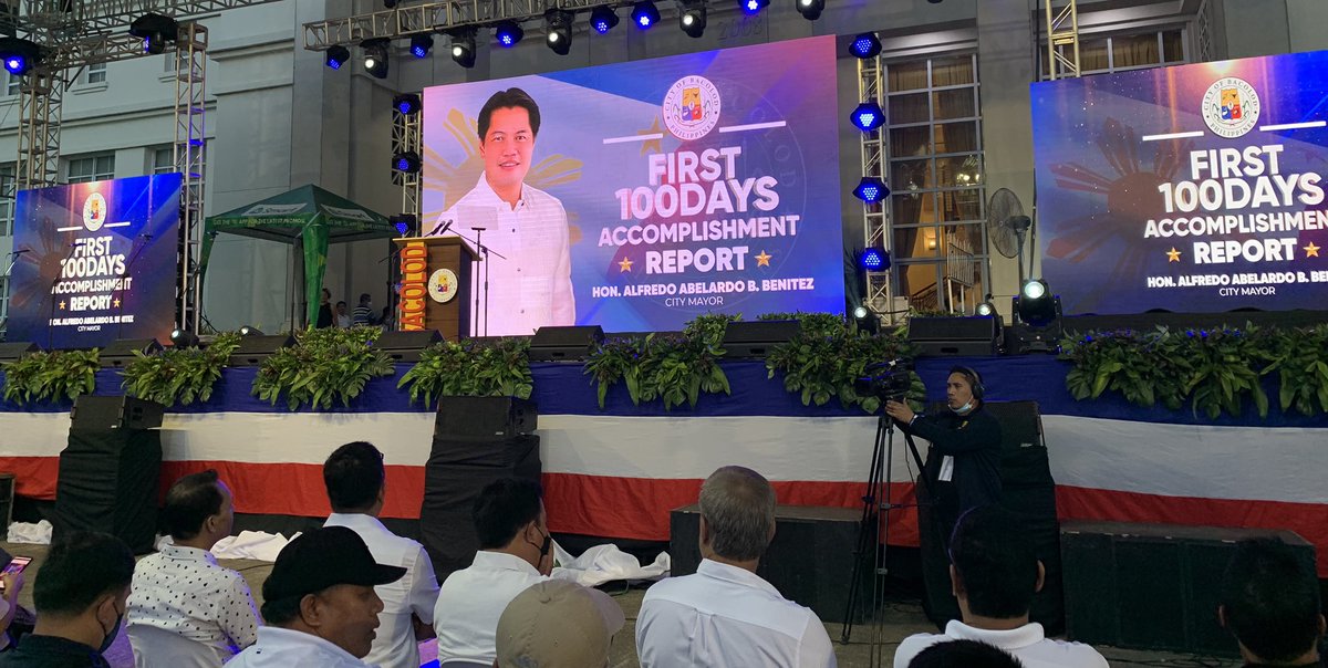 carlapgomezINQ's tweet photo. LOOK. The crowd waits for Bacolod Mayor Alfredo Abelardo Benitez to deliver his first 100 days accomplishment report at the Bacolod City Government Center.* @inquirerdotnet @inquirervisayas https://t.co/inbboILpVW