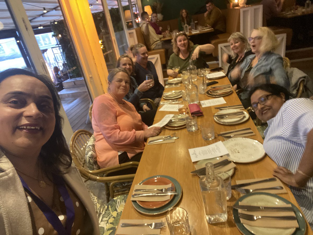 bitty1102's tweet photo. #NZMIEEHui22 Hui dinner at viaduct https://t.co/HPFUAmDL0h