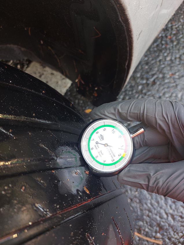 RSAIreland's tweet photo. During Irish Road Safety Week in Cavan and Mayo, RSA vehicle Inspectors & @gardatraffic found vehicles with damaged tyres that were defective. Inspect your tyres as they are the only part of your vehicle that makes contact with the road. #IRSW #VisionZero @ITIA_Official https://t.co/2VTwOtKj84
