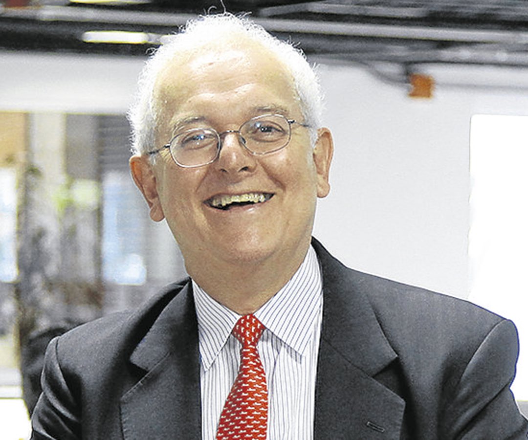 andresmania's tweet photo. Personaje de la semana en Colombia:
Ocampo @JoseA_Ocampo Ministro @MinHacienda 

☑️ Contradijo a @petrogustavo en el control de capitales extranjeros 
☑️ Desmintió a Vice de @MinEnergiaCo, si seguirá la exploración de hidrocarburos
☑️ Descartó alza del 20% del salario mínimo 2023 https://t.co/yqlTNnTukX