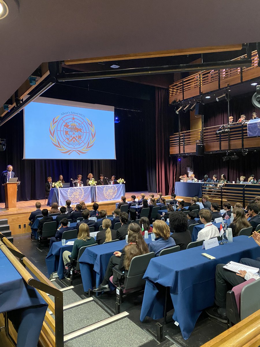 rgsgmun's tweet photo. We have arrived at @Alleyns_School for their annual MUN Conference. After an inspirational talk from Shami Chakrabarti, our delegates are now in their respective committees beginning to debate key issues. #DelegatesOfTheFuture https://t.co/aCphANIA2E