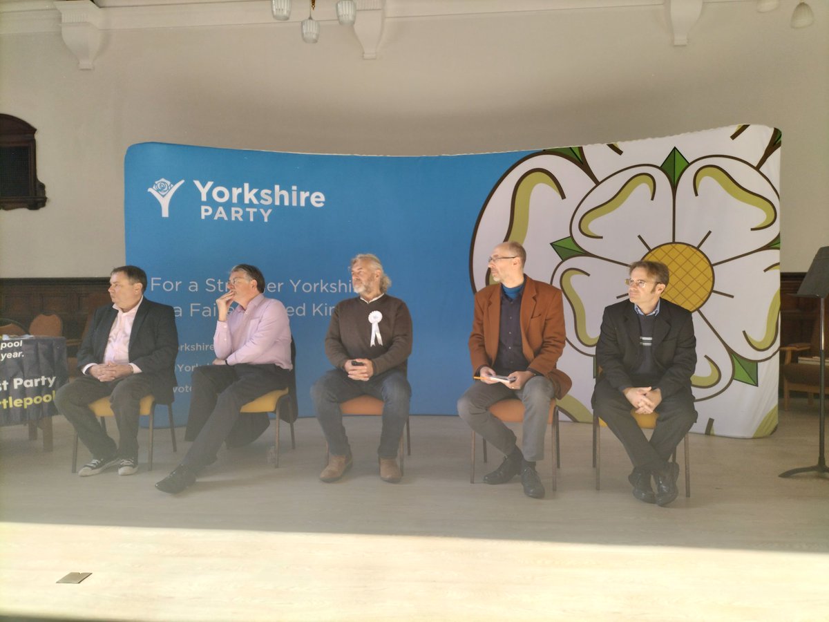 Yorkshire_Party's tweet photo. Question time with questions from the floor with party leadership from both ourselves and the @NorthEast_Party #YPConference https://t.co/4KirMuvP8j