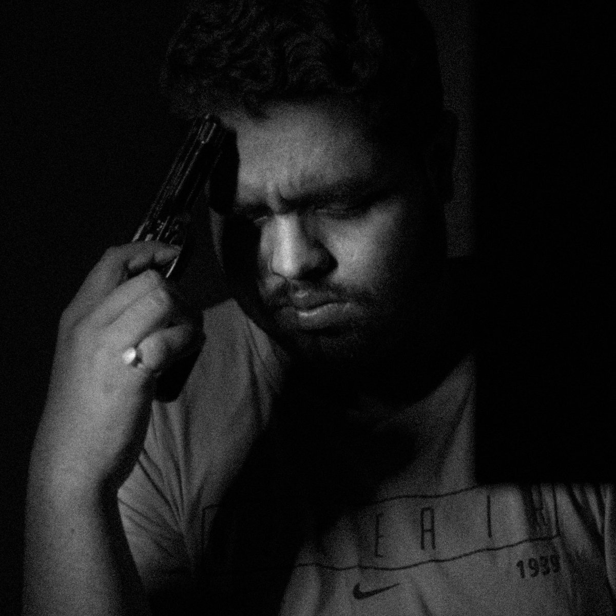 domesh99's tweet photo. #NewProfilePic https://t.co/Qaxrs79xFe