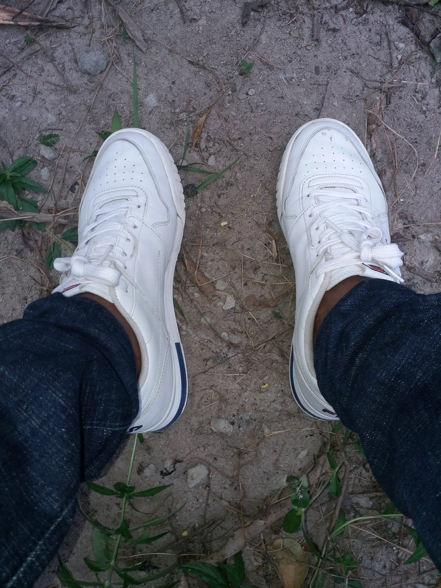 realafterxtz's tweet photo. Weekend vibes 🔥 #Mmemberville 🍁 #ArtPc 📸 https://t.co/DKz9YnClI8