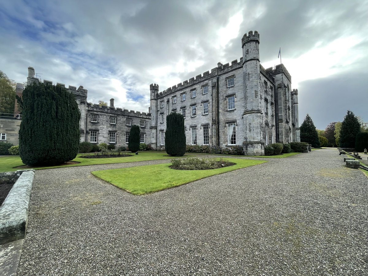 ScottishRecord1's tweet photo. Delighted to return to Tulliallan for our first residential course in three years. A weekend of music with our conductors @iewilson and Dietrich Schnabel 🎶 https://t.co/3GIQtkkcR0