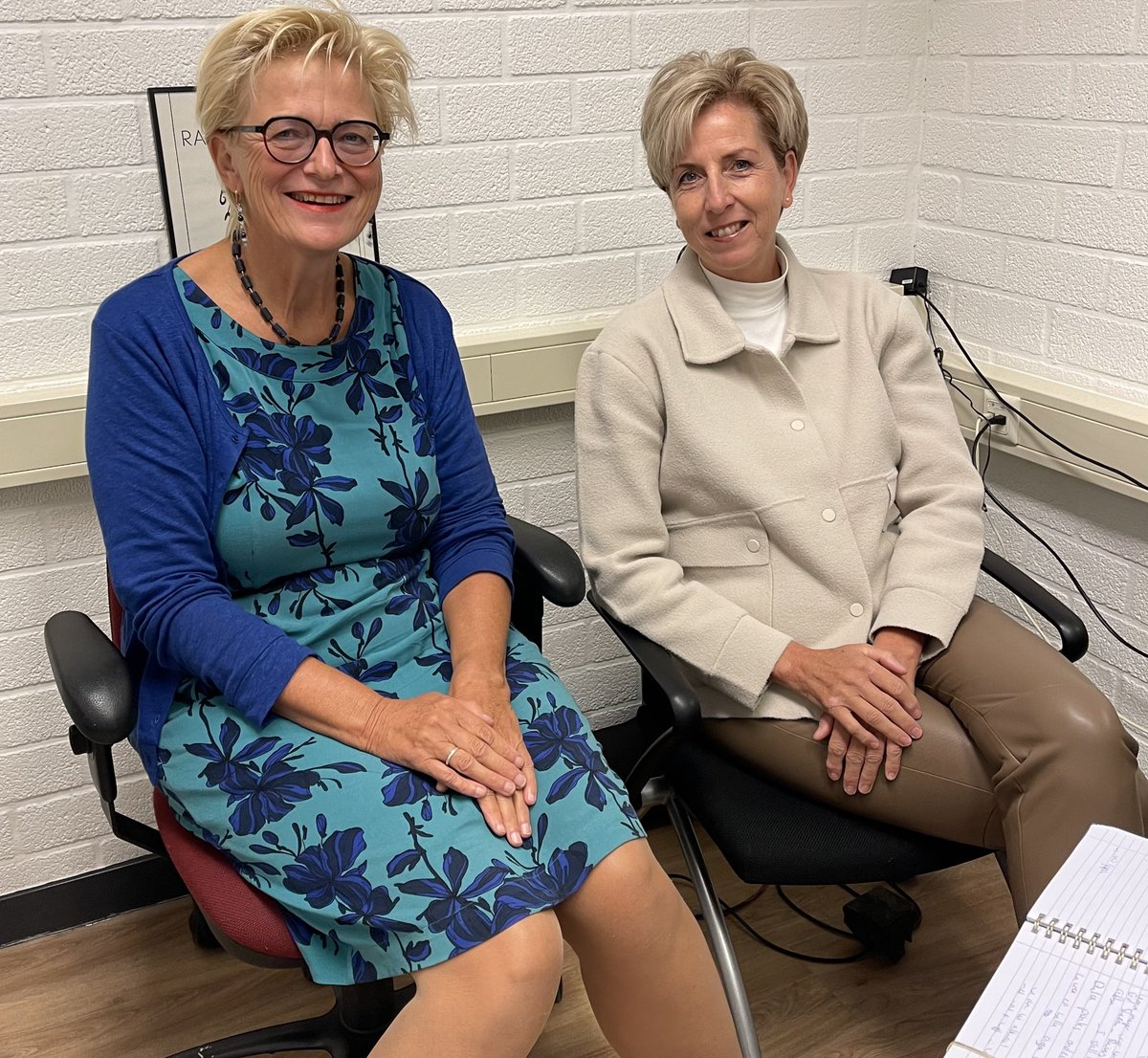 Nu de herhaling van ons radioprogramma bij <a href="/rtvhattem/">Toon Spoorenberg</a> het <a href="/IJsselmagazine/">IJsselmagazine</a>  gasten zijn: Wiesje Heeringa raad van bestuur <a href="/Viattence/">Viattence</a> 
Gea Heideveld casemanager #dementie Beide organisaties hebben een mooie samenwerking.  Tweede uur schuift @ DaphneMaas directeur @voermanmuseum aan