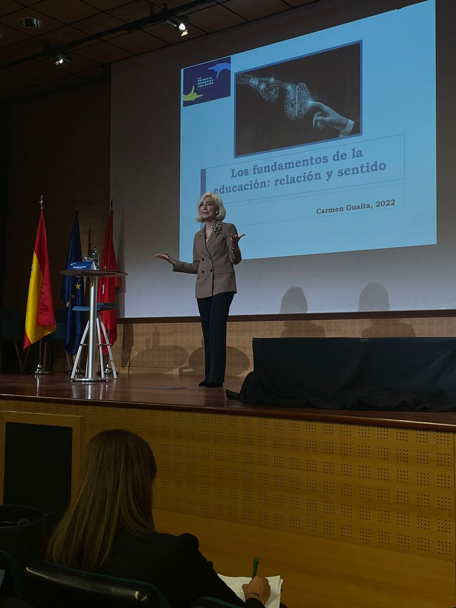 “La potencia educativa de la relación es deliberada, hay que tener voluntad para darla”, Carmen Guaita.

#CongresoLaRelacion #InstitutoDeAcompañamiento #FormarParaTransformar #ViviraLoGrande #TransformaciónEducativa