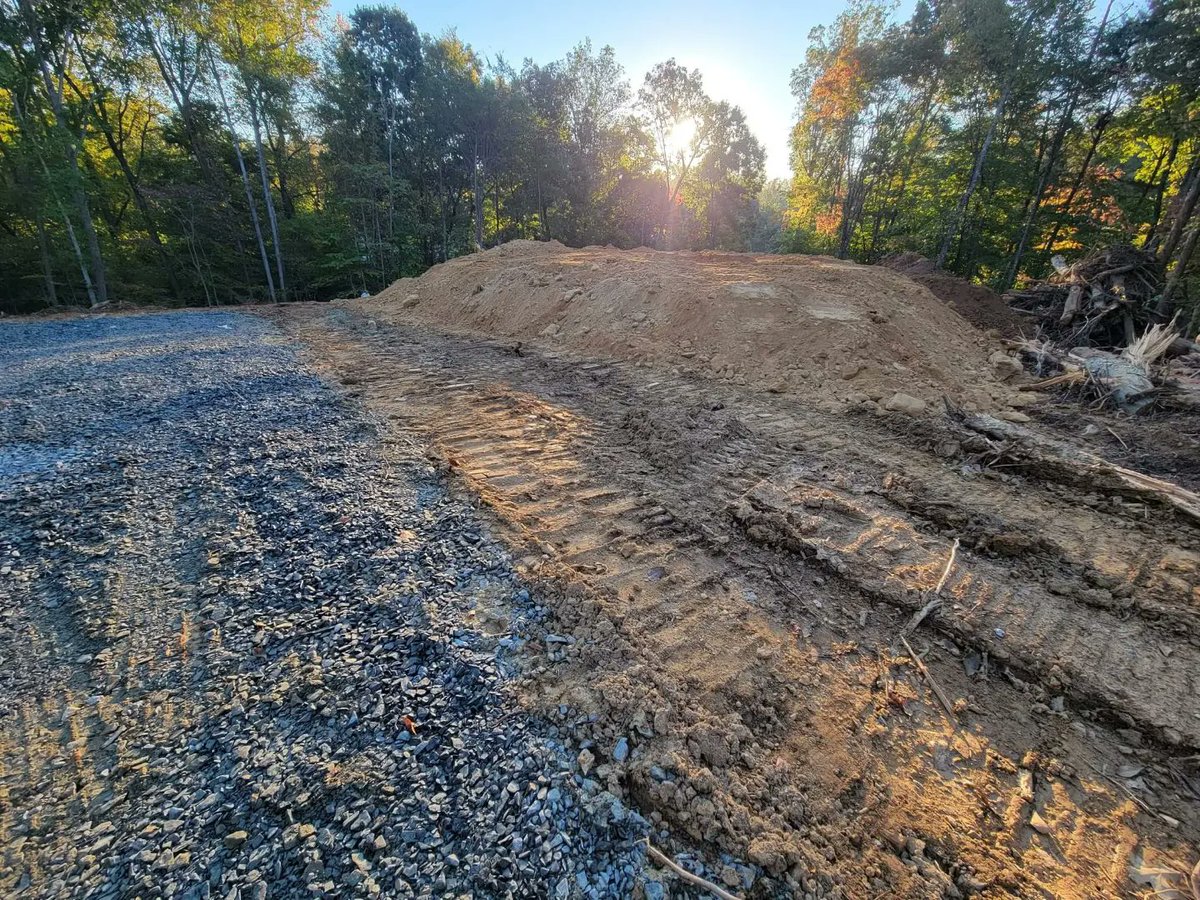 _arcministries's tweet photo. ARC Family our land is coming together BEAUTIFULLY for the glory of God βοΈ...
#ARC #SepTIMBER #AnchorAssemblyHall π³βοΈπ§ https://t.co/pock2O4cJR