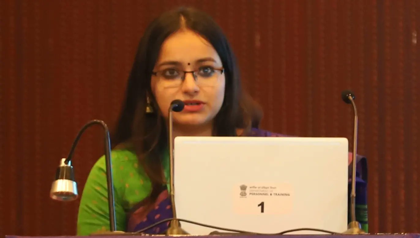 Neha Banerjee IAS (@NehaBanerjeeIIT) / X