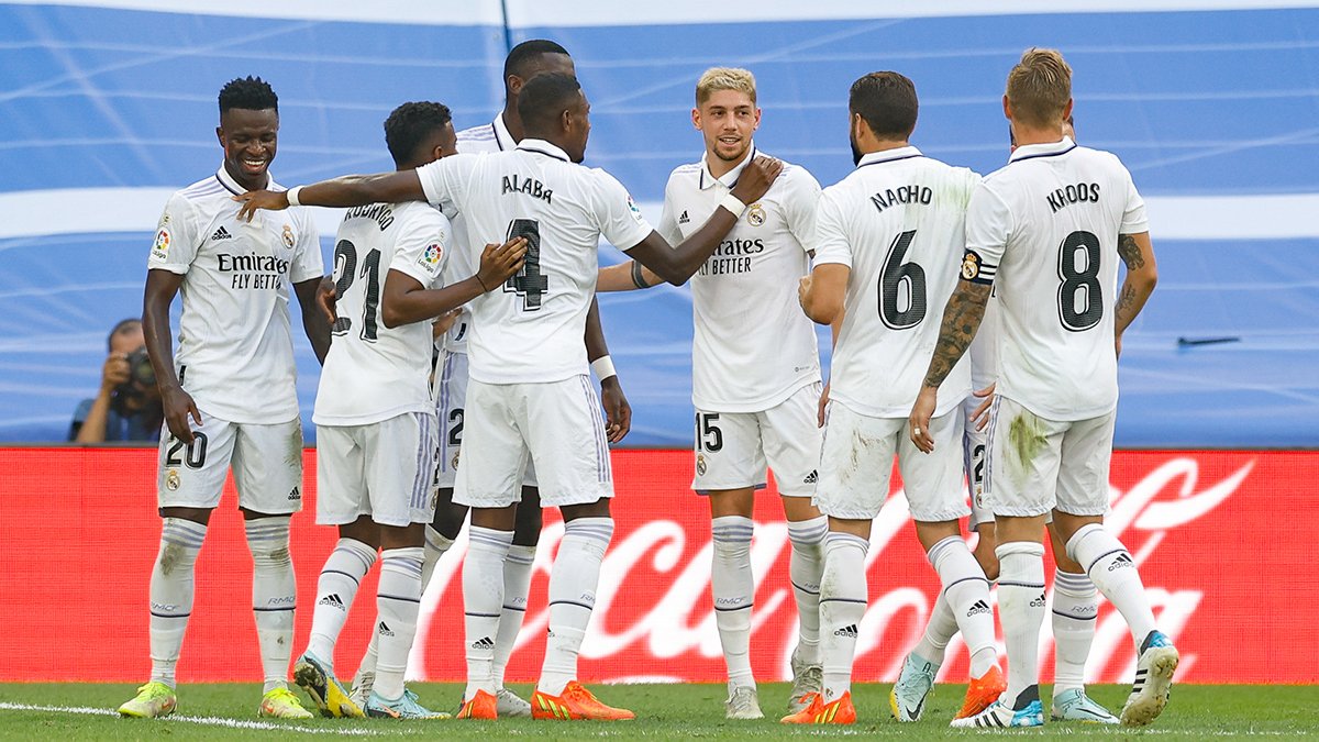 realmadrid's tweet photo. 🔥🤍 ¡E Q U I P O! https://t.co/1ps5kZqZlg