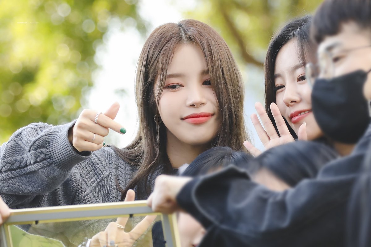 221007 ☀️
#마마무 #솔라 #MAMAMOO #SOLAR
