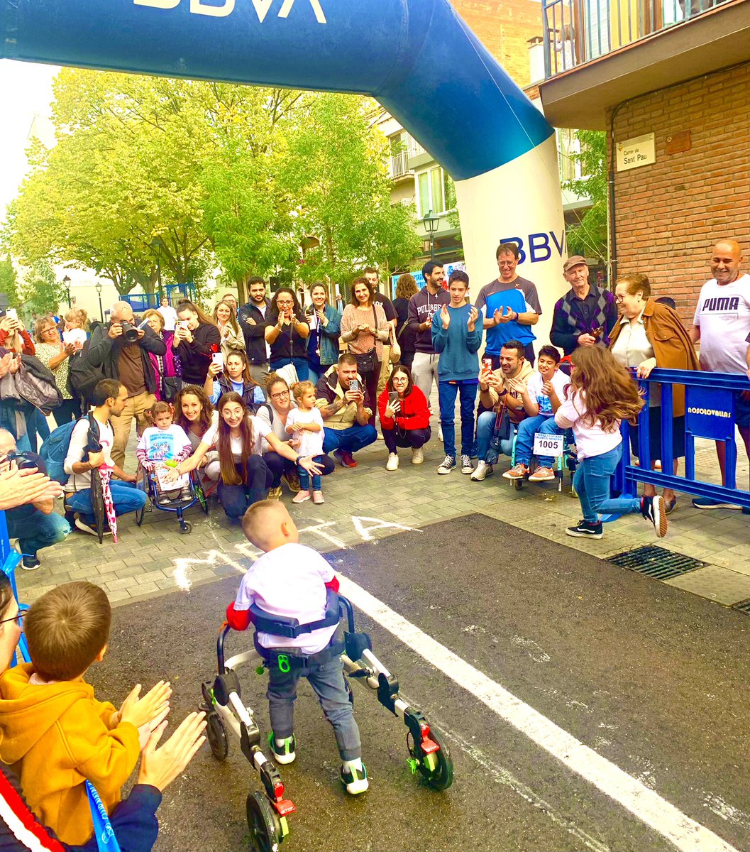 PauGaMaQ's tweet image. Tot i l'amenaça de pluja 🌧, la primera cursa adaptada de @AjCaldesMontbui ha estat tot un èxit! Moltes felicitats a tota l'organització @civteam_ @CNCaldesNatacio @CAdaptada @superleo_ptcd @ratolinaemma