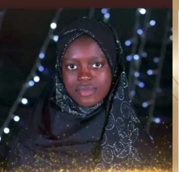 Macky_Sall's tweet photo. Mes chaleureuses félicitations à notre jeune compatriote Sokhna Ndatté Cissé, lauréate de la sixième édition du Concours international de récital du Saint Coran de Dubai.

Encore une belle illustration de notre marche vers l’école des valeurs et de la réussite! https://t.co/17SPoRNwvX