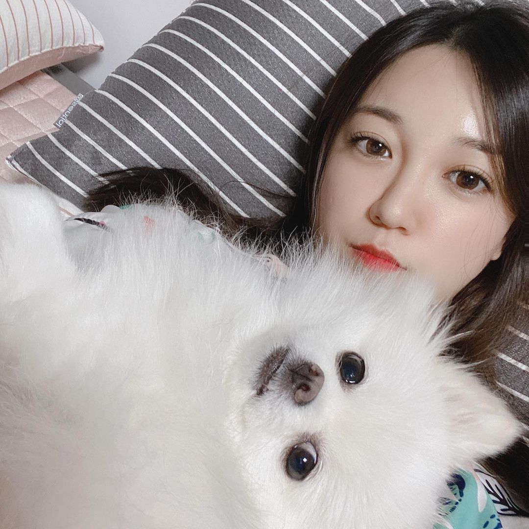 Gwabe100's tweet photo. 주말인데 할거없네 ㅜㅜ
#아줌마 #심심  #30대  #여행😀 https://t.co/WQevdO5WTy