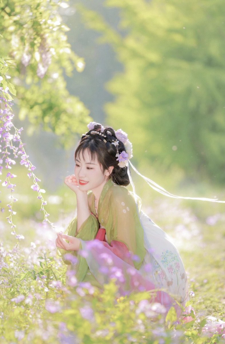 chunhjming's tweet photo. 愿你无烦忧，日日数花瓣 https://t.co/nSNIhCtt87