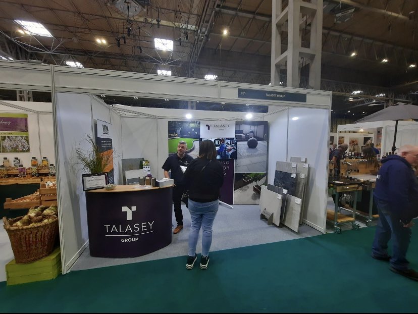 DamonBrophy's tweet image. Come and see us today and tomorrow at Grand Designs Live! At The Nec 
We're on STAND G21 😀 
Stop by for a chat about all our landscaping solutions, where you could bag yourself £500 worth of landscaping products! 😱

We'll be here till 5 O'clock today and  tomorrow #Talasey