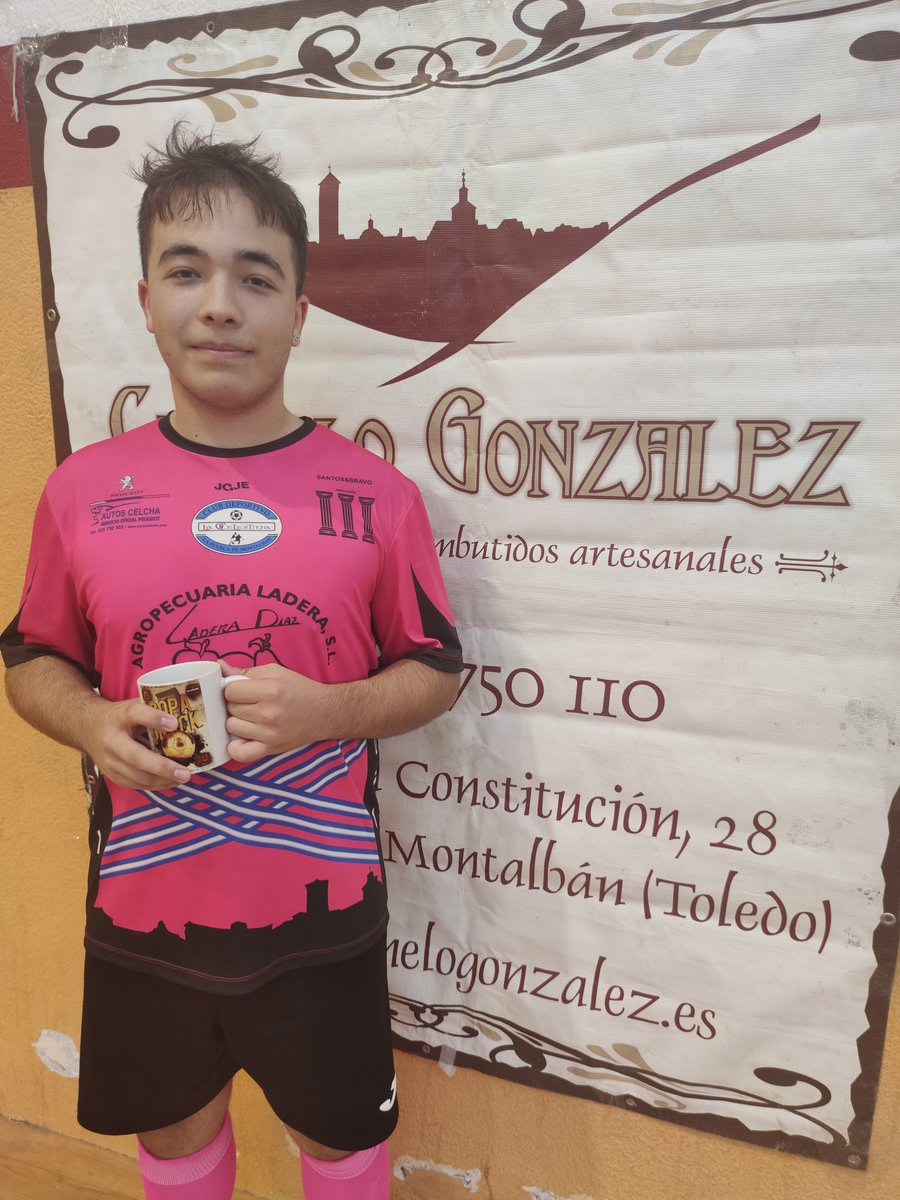 CD_LACELESTINA's tweet photo. #CopaCrack  #Juvenil

GRUPO A

      ⚽⚽⚽⚽⚽
FUTSAL LA CELESTINA 2 - CUERVA FS 1
#Crack ADRIÁN DE LA CONCEPCIÓN

      ⚽⚽⚽⚽⚽⚽
PUEBLANUEVA FS 3 - @Ciudaddeguadafs 2
#Crack https://t.co/bpzVaYhe6t