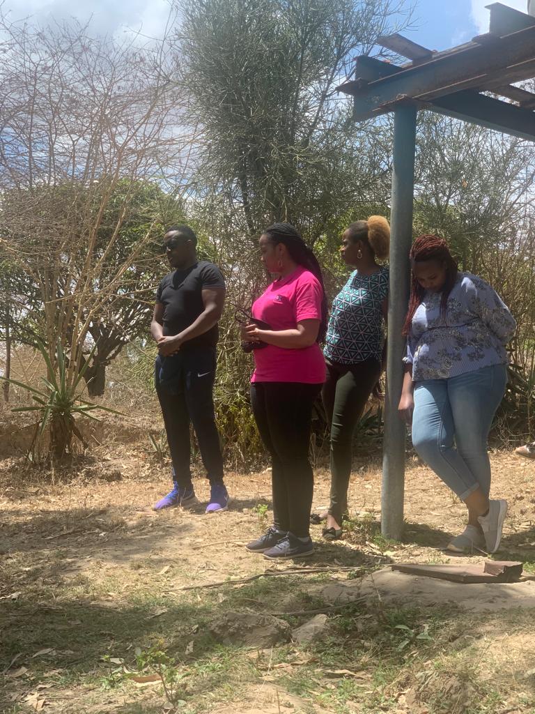 MadarakaRotary's tweet photo. Part of our itinerary today as we head to Makueni for #inductionweekend is visiting our upcoming Water, Sanitation & Hygiene (WASH) project in Mithu, Machakos County.
Next stop is Ianzoni School to see our Education project.
#WeAreMadaraka #ImagineRotary https://t.co/rNHQ080Ek8
