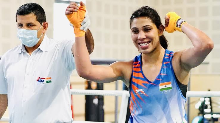 BoxerMoun's tweet photo. Win smile 😊 
#mounshab #boxing #boxer #willpower #aiba https://t.co/ysZ29zERrm