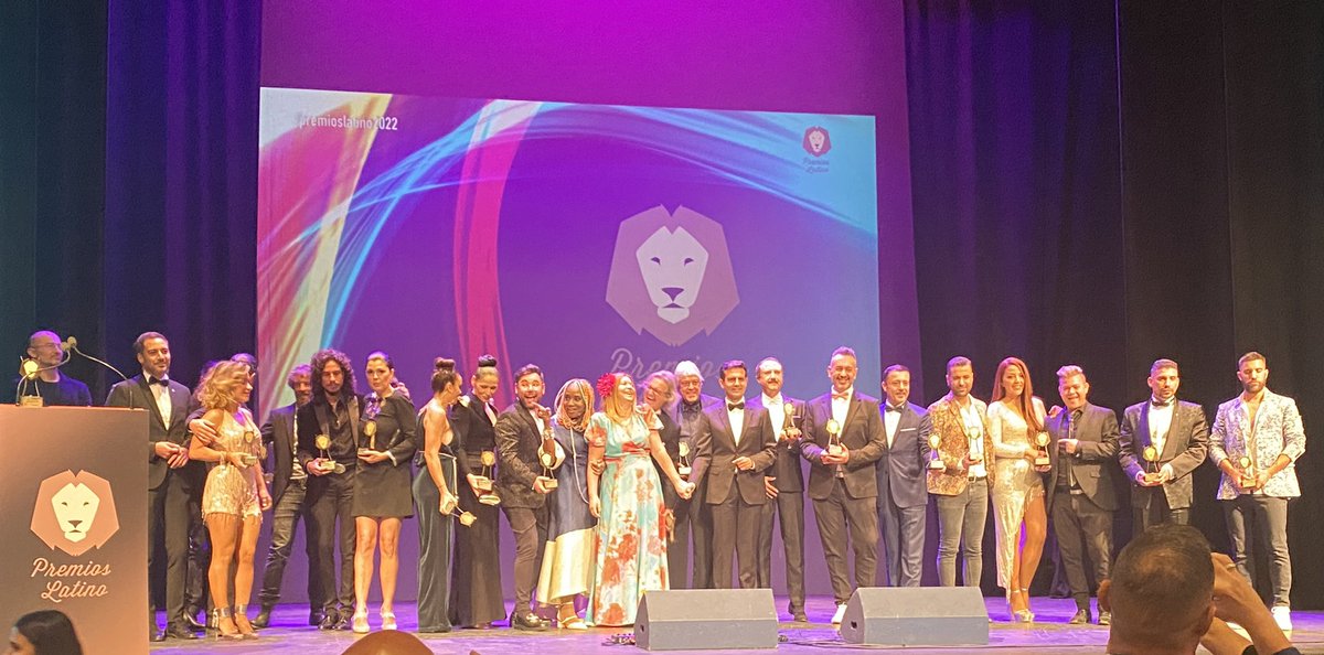 LuisSalvador's tweet photo. Exitosa Gala en #Granada con los #PremiosLatinos2022 #GRX https://t.co/hzSuWehJUp