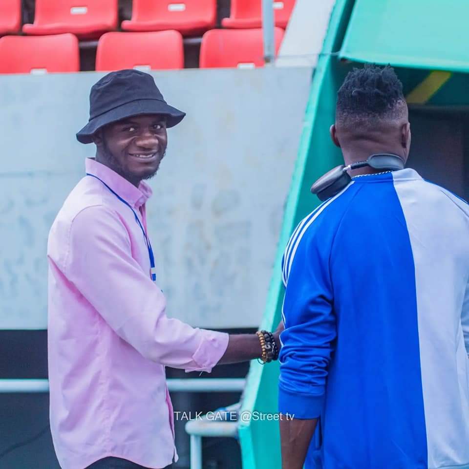 Kosi_foottalk's tweet photo. Player agent Russe Bleriot TSAPI has reached an agreement with Sport Photography Agency Talk Gate to be their manager.

#photography #agency #talkgate #photo https://t.co/a7ml32hbGc