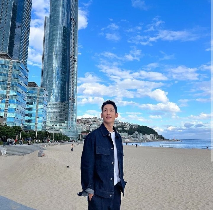 snowforsnowdrop's tweet photo. Team Jung Haein Instagram Update 🤍

"This is healing 🌞"

#JungHaeIn #정해인 https://t.co/sijf2WRggy