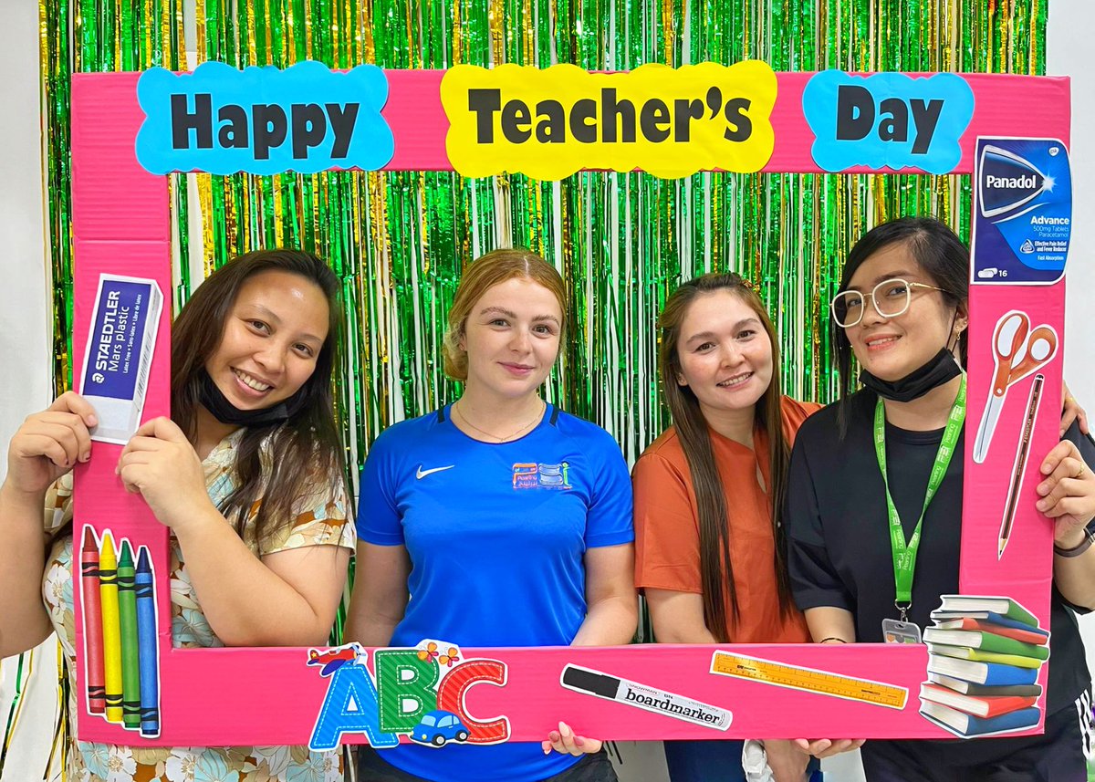 MrAAlTalib's tweet photo. Rumour has it that it’s World #TeachersDay. Thank you to @Miss_RhodesPE and these lovely TA’s for setting up and to our #studentcouncil for delivering gifts to our teachers. @psisqatar likes giving back to our unsung heroes. 🧑🏼‍🏫 https://t.co/LrwW38Va8M