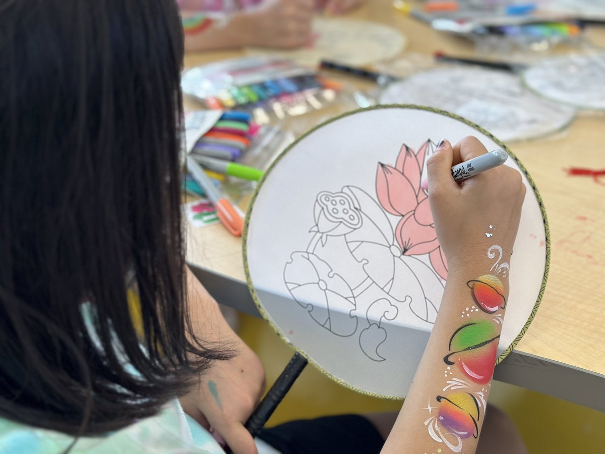 Flora Hui tweet media