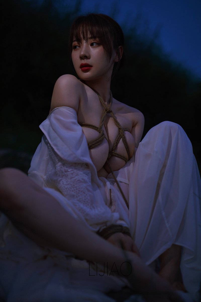 我的粉丝里面就没有在北京刚开始做摄影的女孩子吗？找个心仪的兼职助理这么难的吗，我都放宽门槛了，实在没有女孩，靠谱的男孩子也可以接受的，，我真的是醉了，26万粉全是色鬼吗，，啊，你们这帮人，，想用你们的时候真是用不上，气死我了，，[衰][衰][衰][衰][衰] https://t.co/fyaq6zl9rv