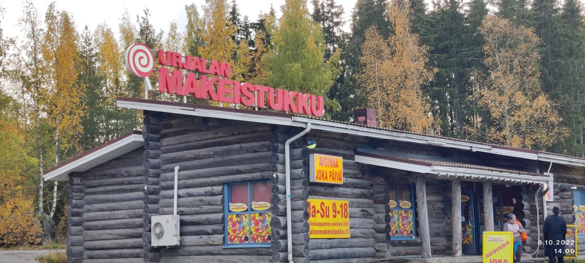 rintala_sirpa's tweet photo. Jotain kevyttä ja mukavaa tähän päivään 🤸🏼‍♀️
Aurinkokin alkoi paistaan ☀️
Onneksi tämä paikka ei ollut silloin kun asuin täällä 🤣
Nyt Pääskyyn
@makeistukku 
#urjala https://t.co/DmufsHI52c