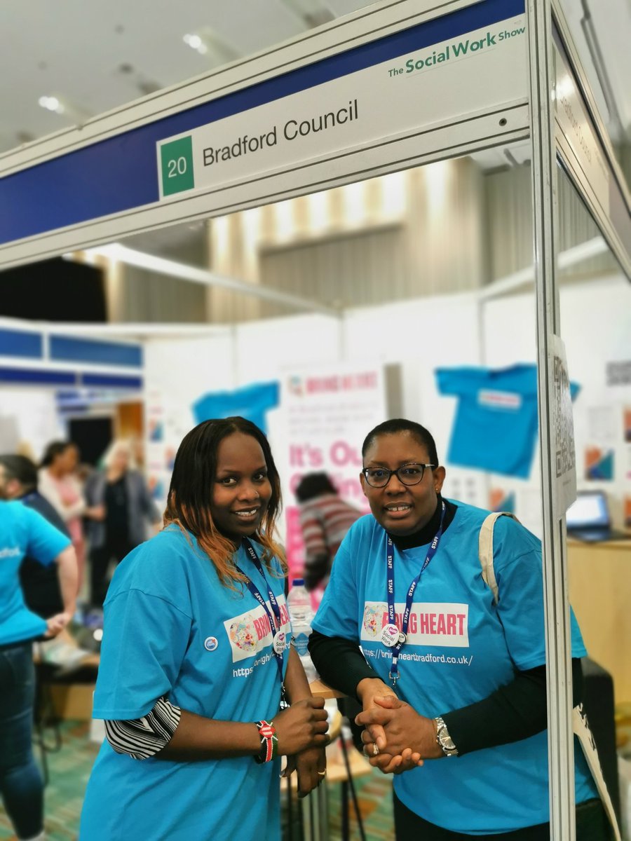 cuulkandy's tweet image. With Principal Social Worker @etaylor_traci and Service Manager Rubia Parveen flying Team Bradford flag at the 2022 Compass Social Work Job Fair at Manchester Hilton #bringheart.