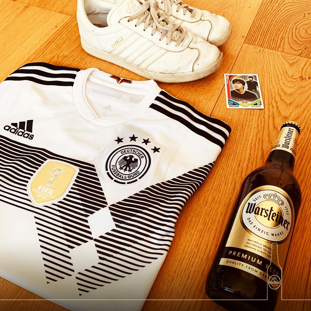 WARSTEINER_UK's tweet photo. Anyone else World Cup-ready yet?

Cheers to https://t.co/5NF9XgwkSC for the pic. 

#DieMannschaft #Football #GermanBeer https://t.co/hlRl6ouzS3