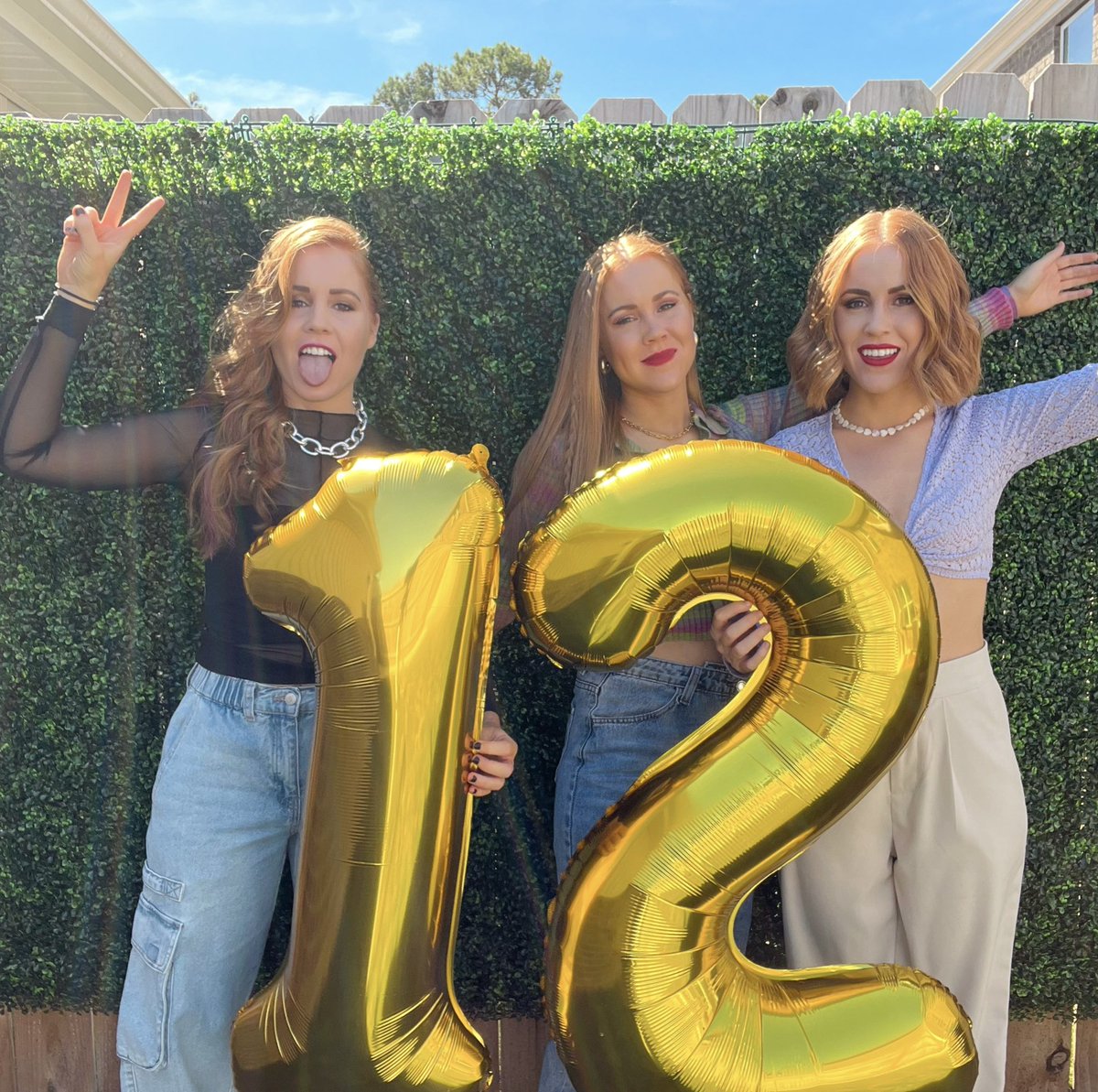 TaylorRed_Music's tweet photo. Thanks for 12 Million Followers on TIKTOK!! Y’all r blowing us away!! Thanks for supporting us the way you do!! We r thankful for every one of you 💕💕💕 #trarmy https://t.co/8zxxuRoDoZ