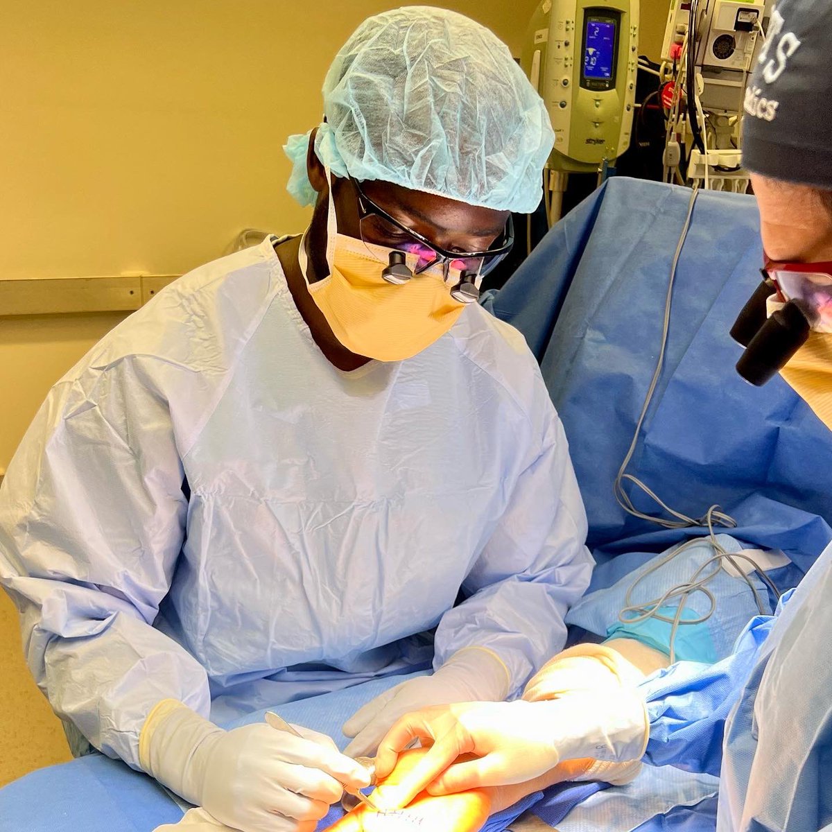 Skelly Enabulele, MD tweet media