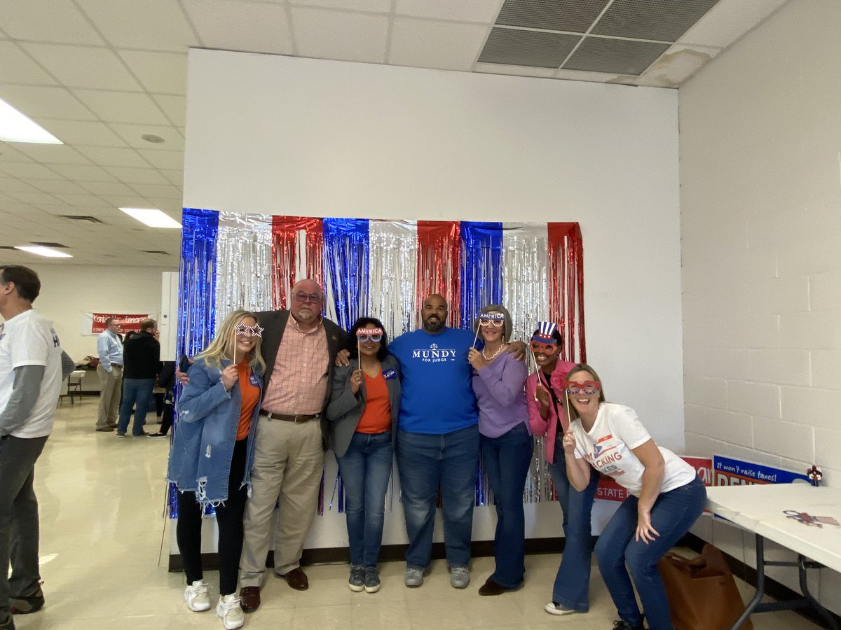 Manisha Kotian for Judge tweet media