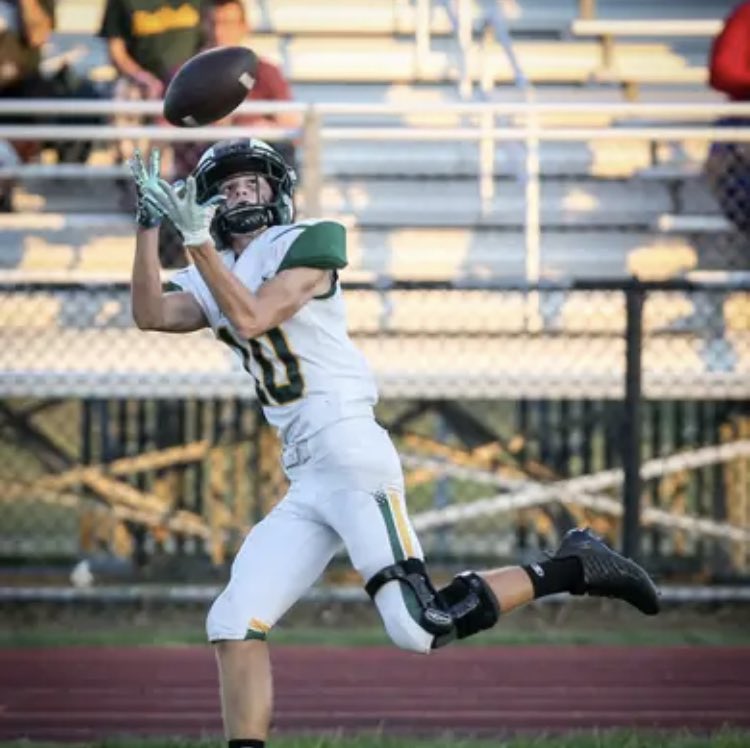 FR_Athletics's tweet photo. Congratulations to Aaron Salazar for breaking the school record for receptions in a season! After his 7 receptions last night, he now owns the record with 35 receptions. Congratulations Aaron! #warh 🐏🏈💚💛 https://t.co/TprCJgaWKZ