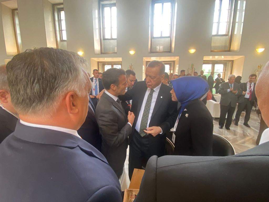 Topraksmail16's tweet photo. Boşuna #reis demiyoruz. 💪 https://t.co/bQ7GVCvJsY