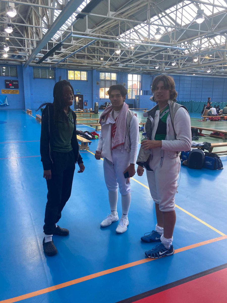 🤺A last 8 finish for Y13 Umar and OM Ben, and a last 16 finish for Y13 Alex.🤺
🎉Well done boys and well done coach Glen🎉
🔴🟢🔵
#fencingfamily
<a href="/MillfieldSport/">MillfieldSport</a>
<a href="/omsociety/">OM Society</a>
@RAF_fencing