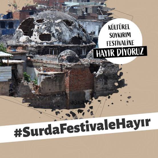 Sur’da yapılmak istenen festival ile Kürt halkına karşı işlenen suçlar unutturulmaya çalışılıyor.
#SurdaFestivaleHayır