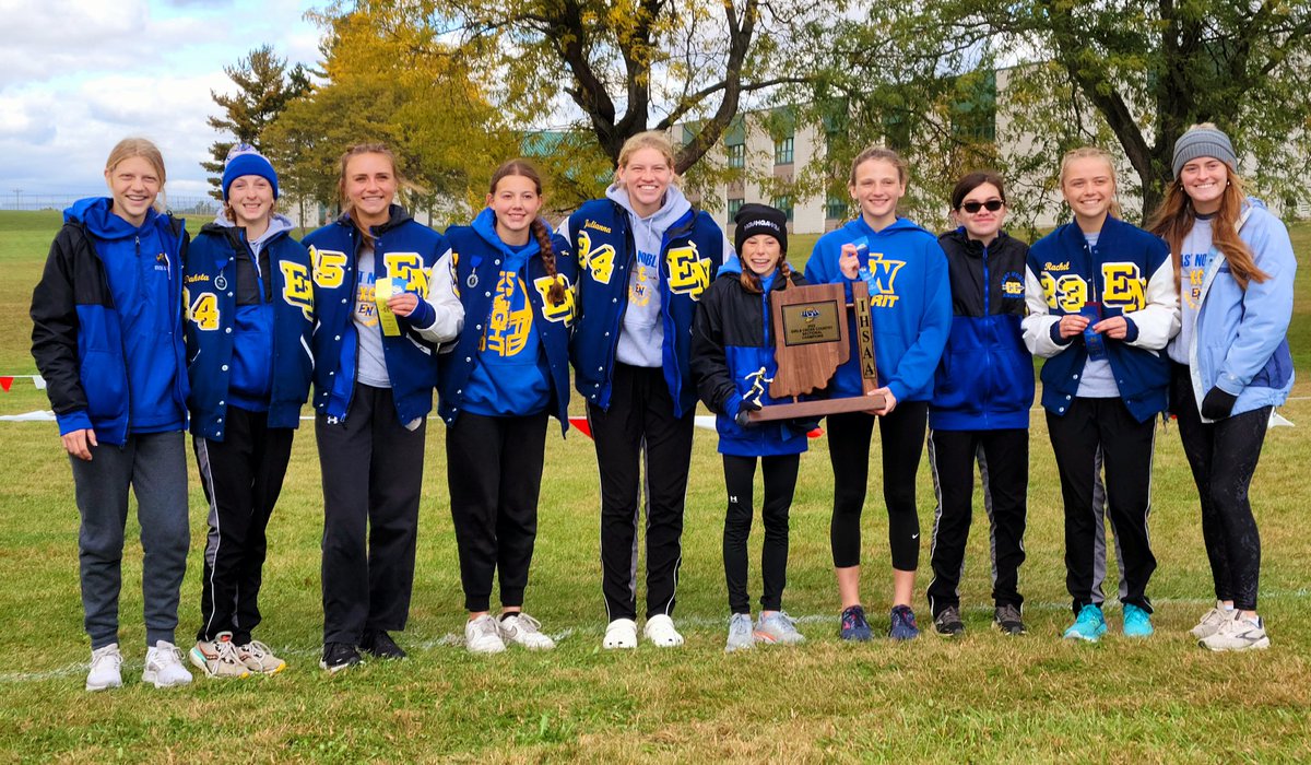 katie_david_EN's tweet photo. SECTIONAL CHAMPIONS!!! 💙🏆💛 Congratulations, Lady Knights! https://t.co/uCgj4dAFG7