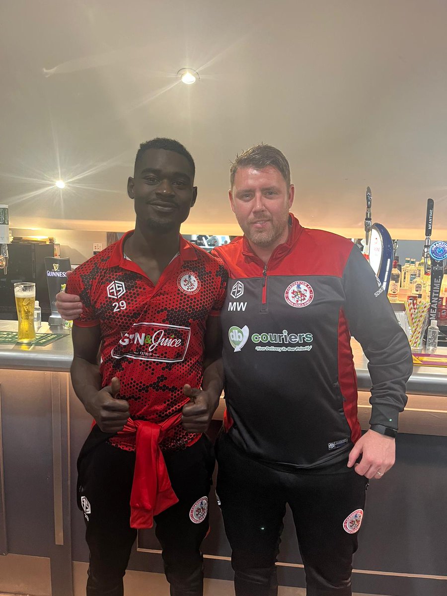 MAN OF THE MATCH 

Elvis Amoakwa 💫

Absolutely solid today and didn't put a foot wrong all game, great effort Elvis 💪

#UpTheChad🔴⚪