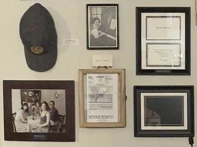 MarkJensen1's tweet photo. Next as we tour my #Warehouse13 collection we have Claudia's invitation to lunch with Mrs. F
#rebootwarehouse13  Cause I need "Just One More" https://t.co/SKLr9YxLBE