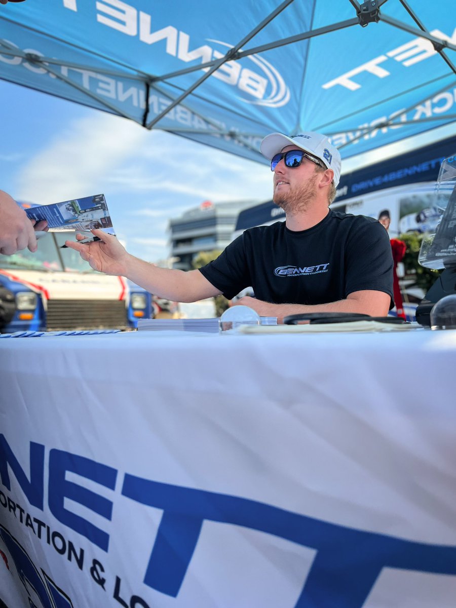 .<a href="/_AustinHill/">Austin Hill</a> will be starting P8 today and there’s more to the wreath painted on his car this week than meets the eye. 

<a href="/BennettFamilyCo/">Bennett Family of Companies</a> | #Drive4Bennett

Find out more here: bit.ly/BennettWAA