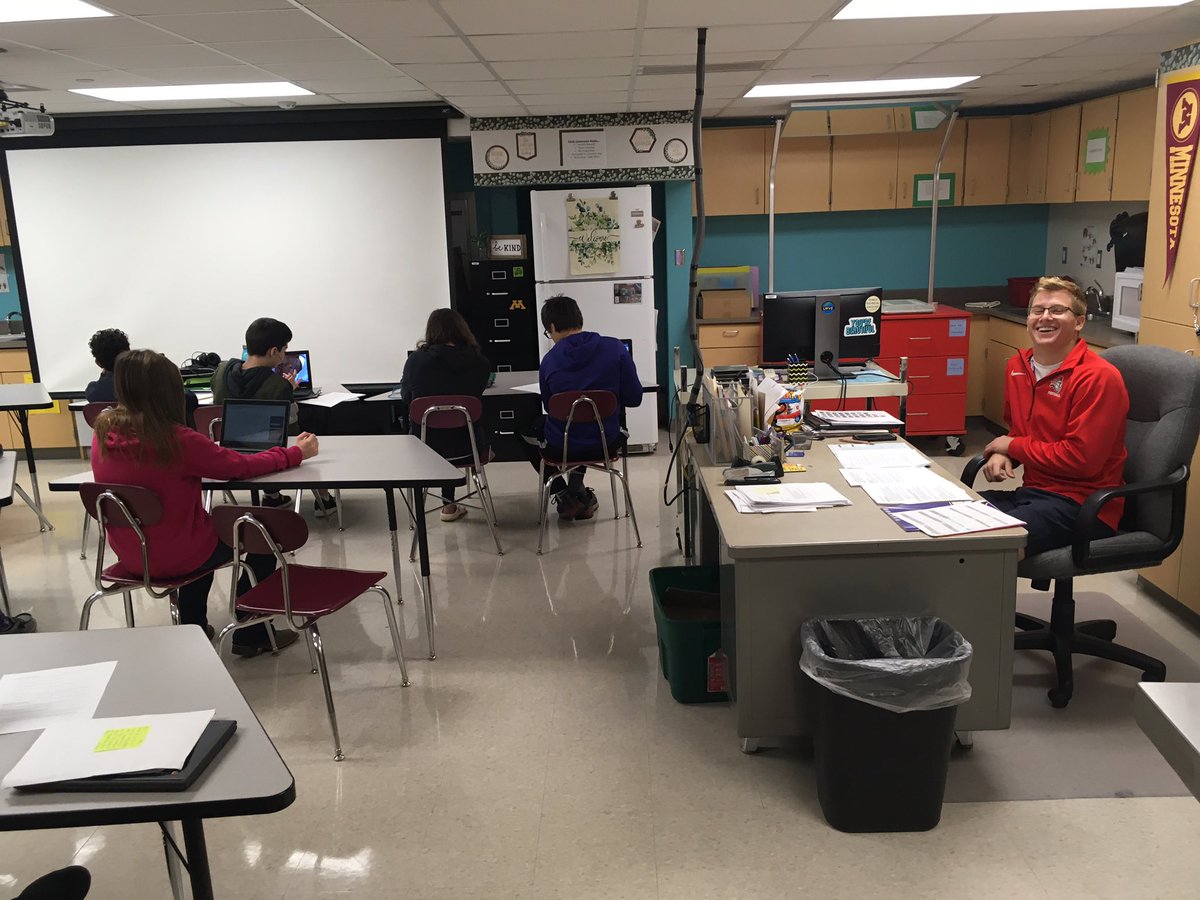 CoachBOlson's tweet photo. From @umacathletics conference player of the week to using his off periods to sub in at our local middle school, making sure we got teachers in classrooms! Love seeing our @MLCFootball players in my school. #2 Nathan Golisch lives the servant leadership lifestyle! @mlcknights https://t.co/fIBFSNrmKL