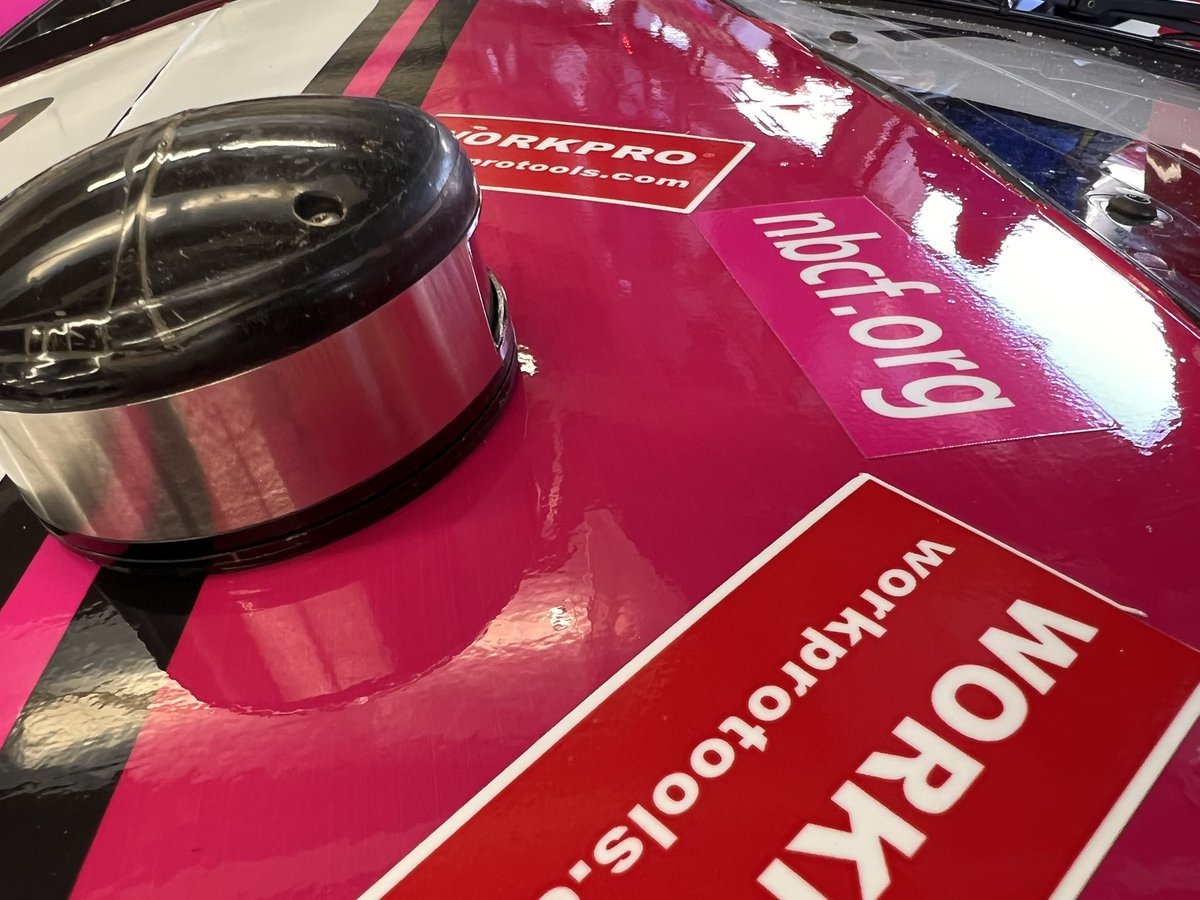 AndyVJeffers's tweet photo. The @workpro_tools in-car camera will ride with @jjyeley1 today at @CLTMotorSpdwy’s Roval in the #66 @NBCF @MBMMotorsports Camaro #PinkToolsForHope 💗 #VisorCam
Visit https://t.co/Si0vvMnGk7 to learn more!
3:00ET | @NBC | #NASCARPlayoffs https://t.co/Noue1QS4et